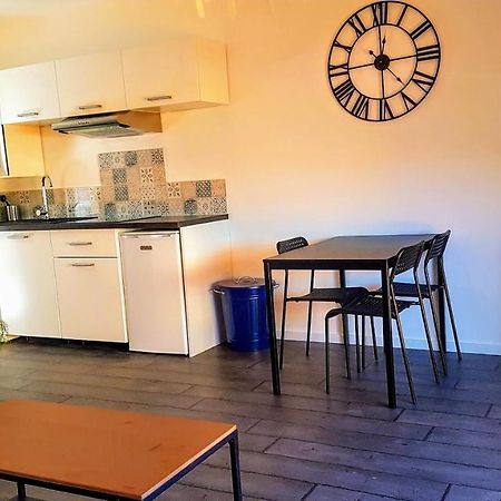 Studio A Palavas Les Pieds Dans L'Eau! Apartamento Exterior foto